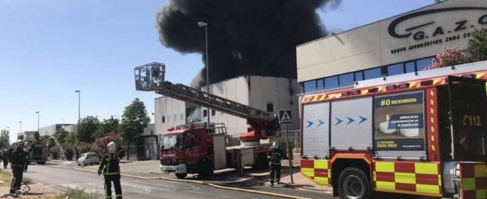 incendio-nave-fuenlabrada-2023