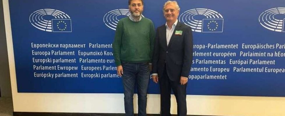 Borja Loěpez-Chicheri con Jonaěs Fernaěndez