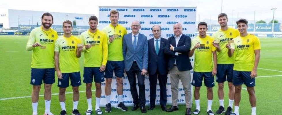 Asisa tarjeta jugadores Villarreal_20231003