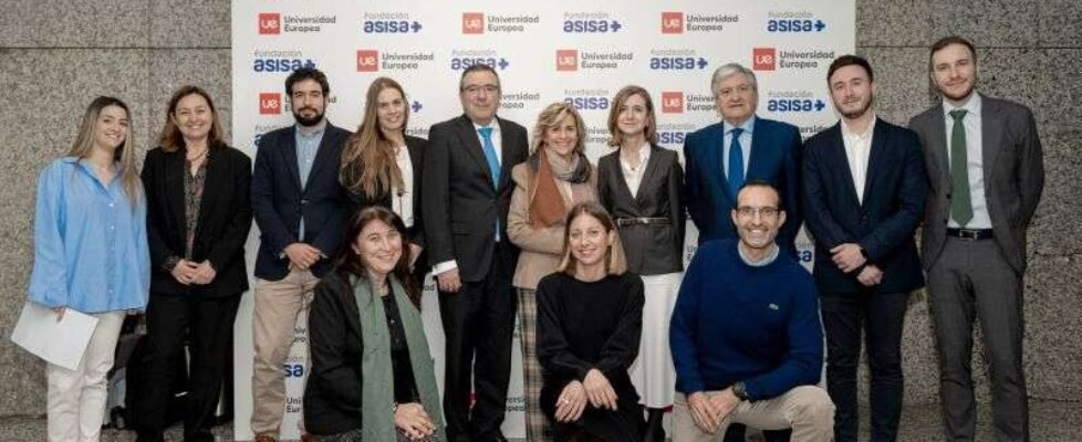 NP_XIV Premio Cátedra ASISA-UE_20231123