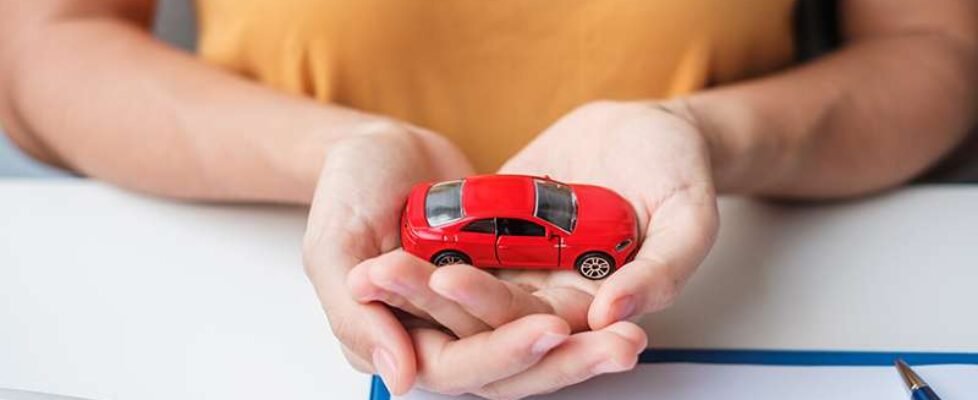 woman hand signing contract document. buy and sale, insurance, c