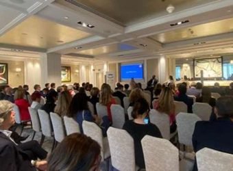 Iris Global- jornada navidad