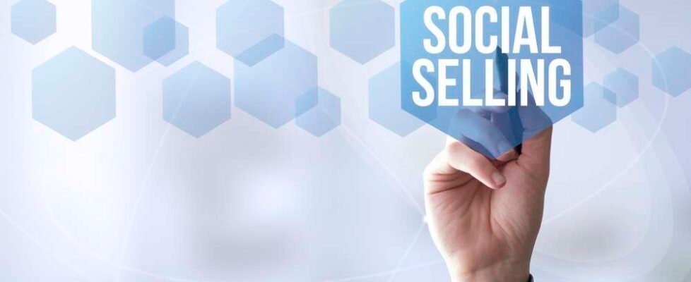 connections pen touch social selling