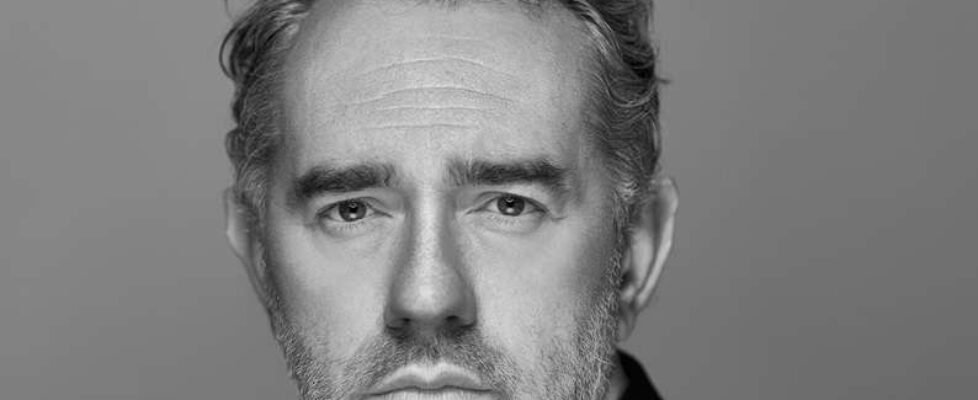 Jonathan Spry Envelop foto