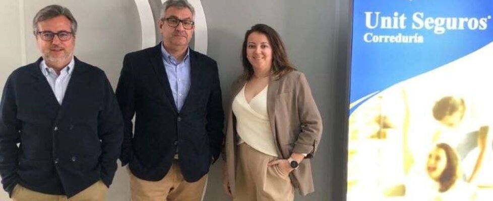 Unit Seguros inaugura una nueva oficina en San Javier