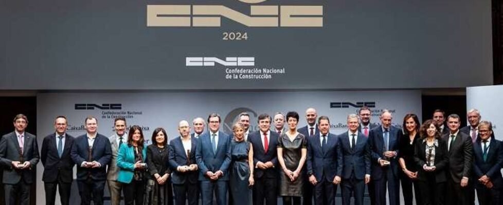 MUSAAT PATROCINA LA GALA PREMIOS CNC 3 (002)