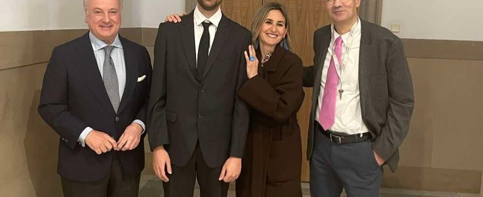 aon Pedro Tomey Raquel Caro Víctor Segura y Antonio Rua