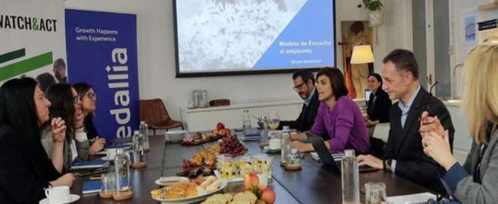 watch&act y santalucía-escucha activa empleados