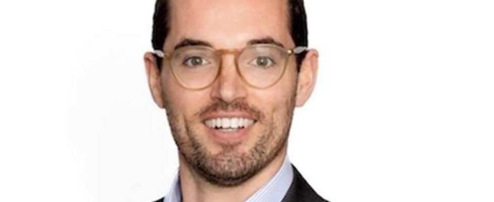 Antares-James-Thomasok