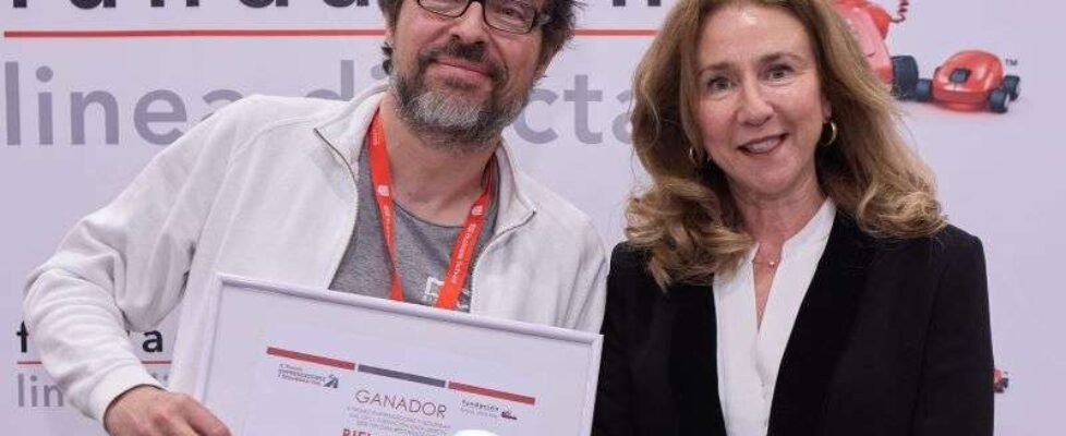 FOTO GANADOR X EDICIÓN PREMIO EMPRENDEDORES FUNDACIÓN LÍNEA DIRECTA
