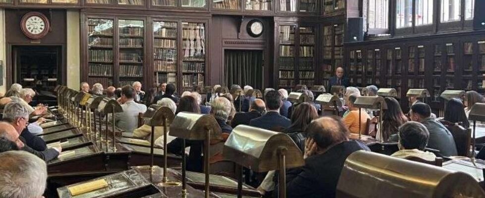 Apromes Javier García Bernal libro