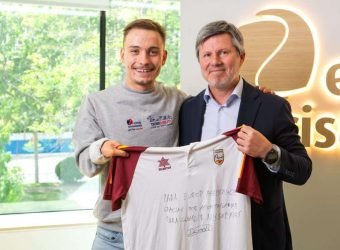 Europ Assistance Inigo Llopis natación adaptada