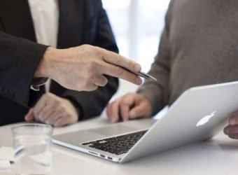 ordenador-digital-web-ia