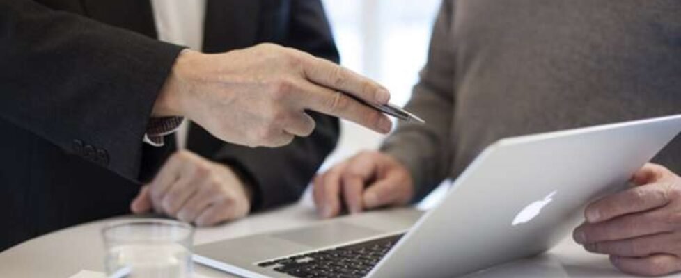 ordenador-digital-web-ia