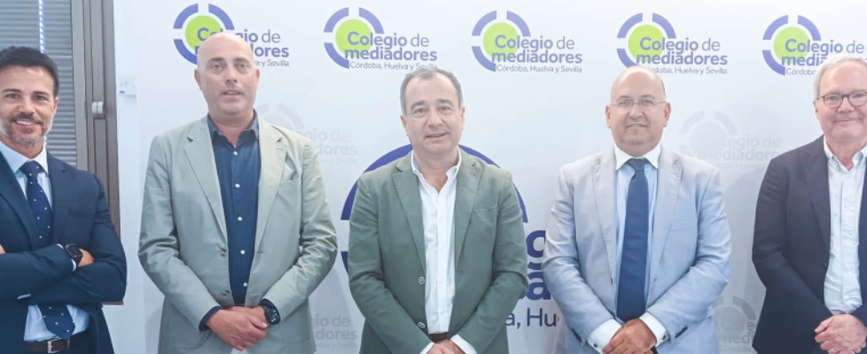 Colegio Córdoba, Huelva y Sevilla acuerdo AXA