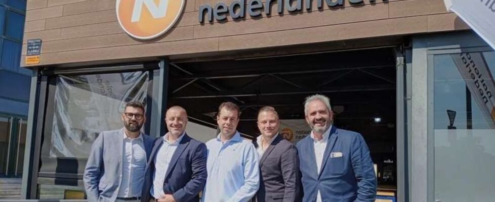 Punto Naranja Nationale-Nederlanden 2