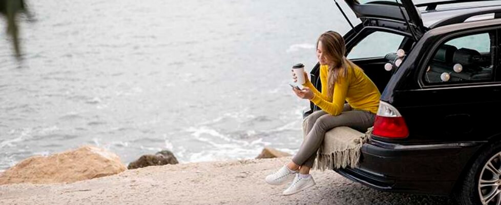 verano-coche-playa
