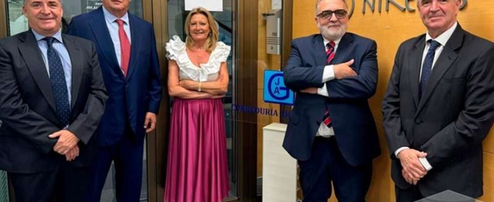 Alkora, Niketos, Grupo Jóvenes Asesores