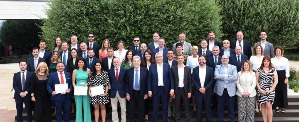 GraduacionCampusAllianzIESE (2)