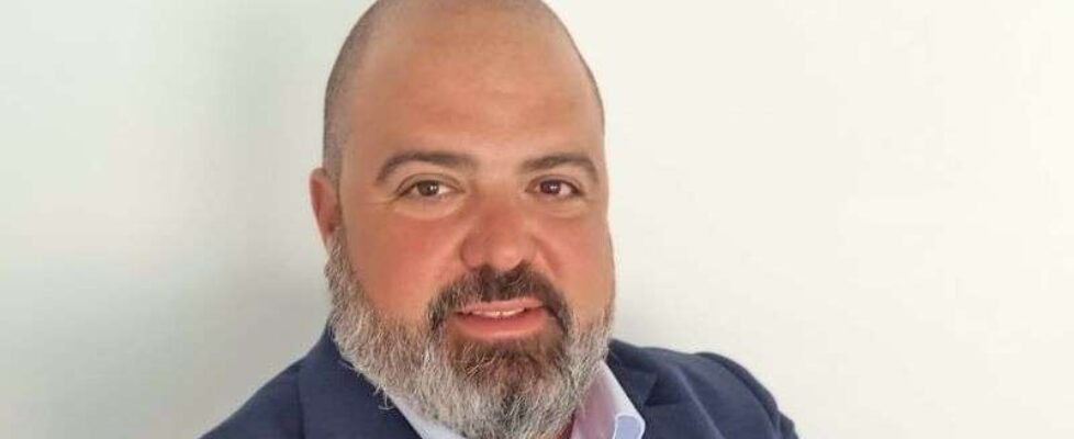 MDC Cover Arturo Delgado