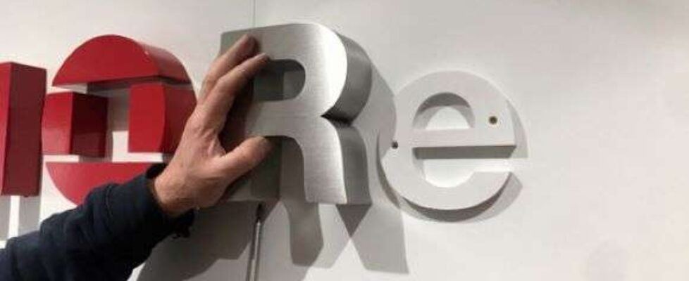 Nacional Re oficina logo