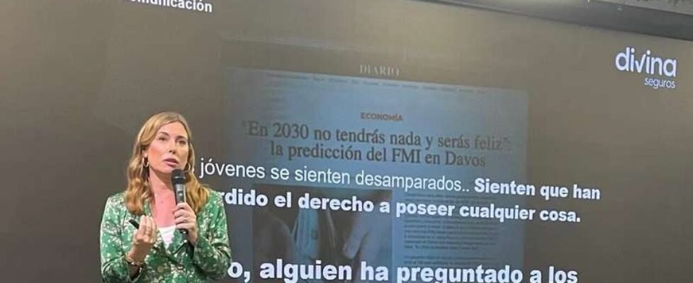 Divina-Seguros-Isabel-Lopez-Foro-MKTefa