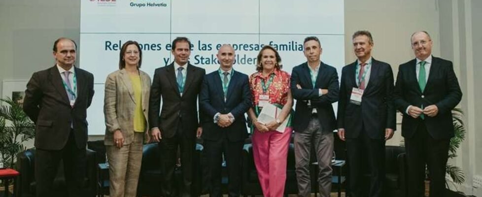 CASER IESE Participantes presentación estudio