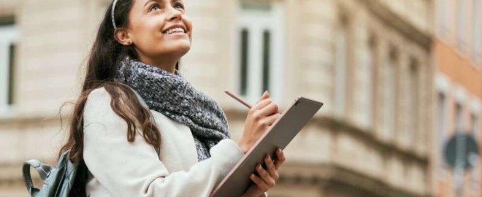 Adecose Inspiring Girls