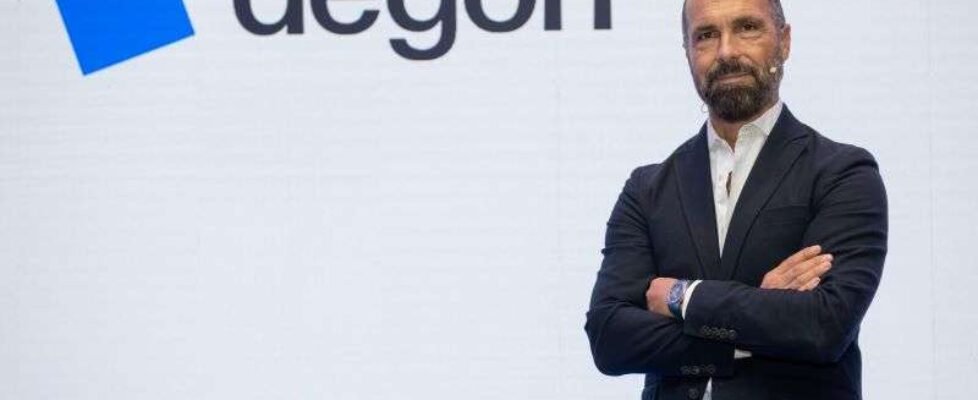 Aegon Joaquín Álvarez