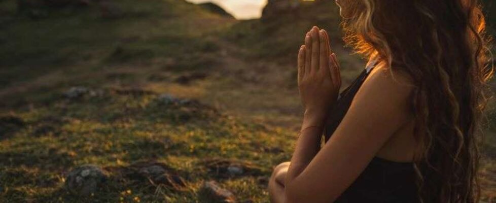 Allianz Partners Ansiedad, depresión y estrés las consecuencias de no cuidar la salud mental en el trabajo