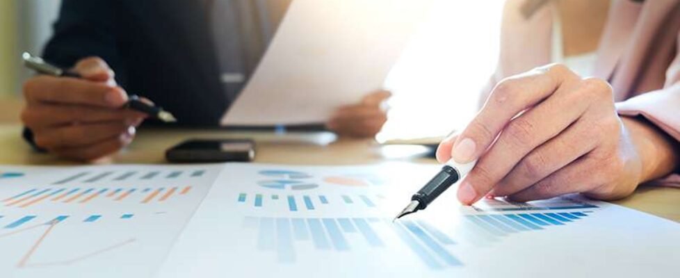 Los 5 rasgos clave del corredor de seguros español