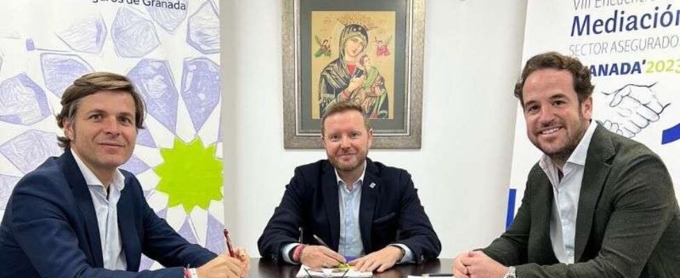 Colegio Granada Caser