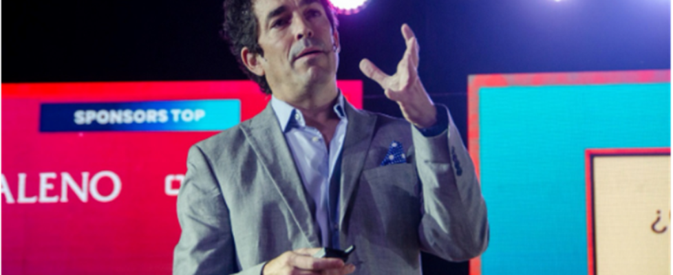 Lautaro Mon-charles taylor