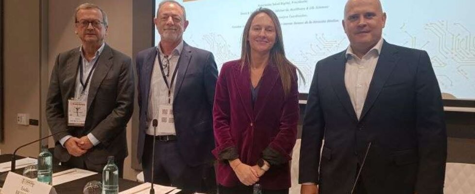 SegurCaixa Adeslas Mesa redonda