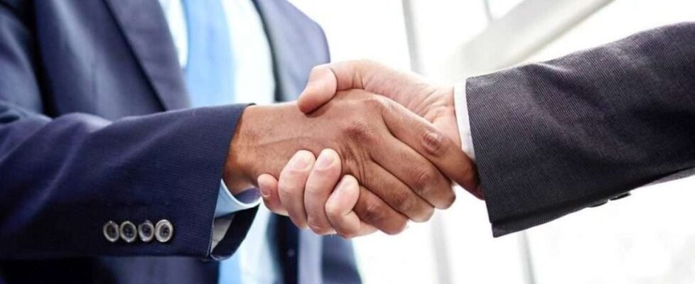 asase Brokers amigos (002)