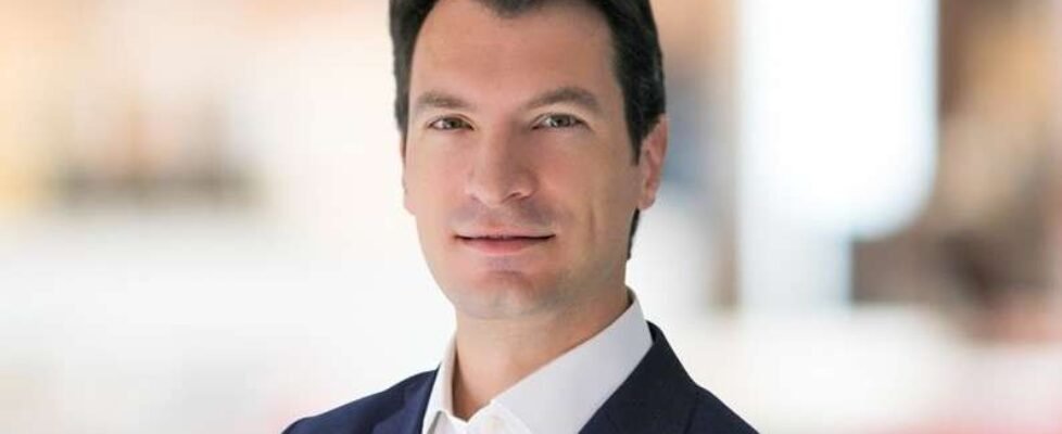 Bain & Company Santiago Casanova