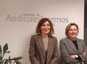 Instituto de Auditores Internos de España - Sonsoles Rubio, presidenta, y Gabriela González, directora general