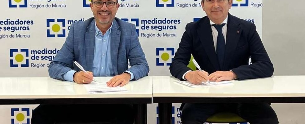 MURCIA firma reale (002)