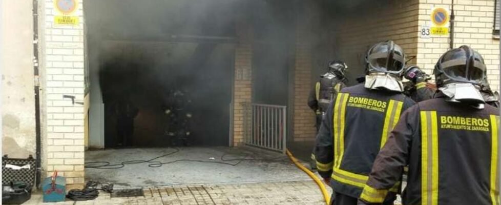TECNIFUEGO Incendios en vehículos eléctricos2 (002)