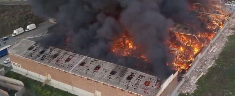 tecnifuego incendio indutria