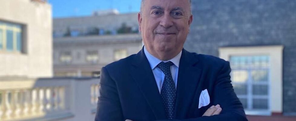 Avanza fernando mora