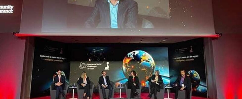 panel Javier Contín-Iris Gloabl- Insurance World Challenges
