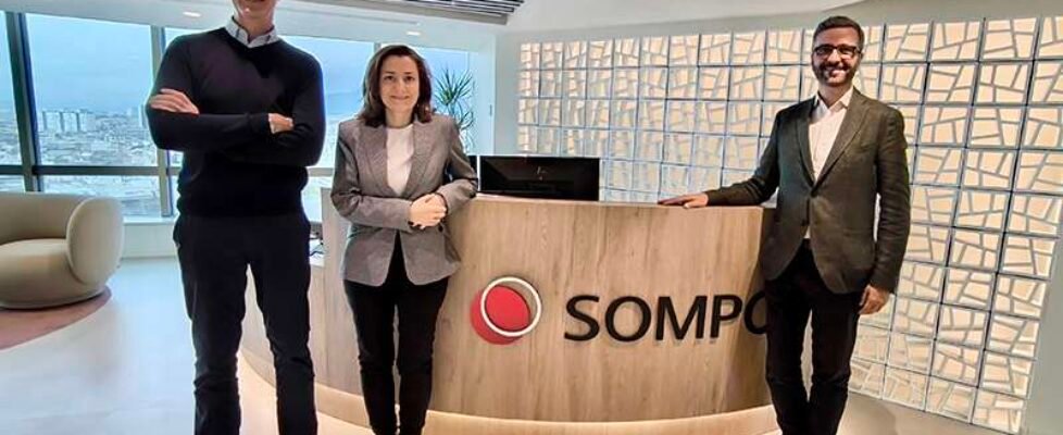 Jamie Canellas Teresa Alvarez Rodriguez Joan Torradeflot Sompo