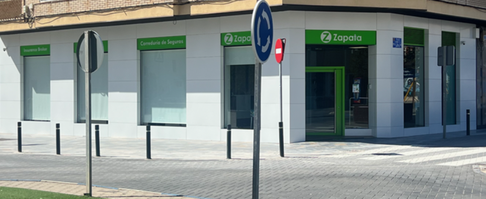 Zapata Correduria de Seguros inaugura nueva oficina en San Javier, murcia
