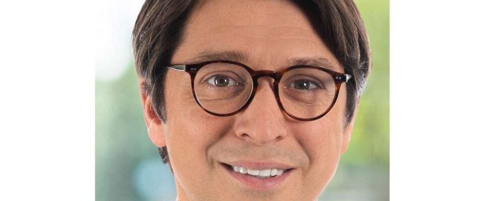 arch Barrett-James-2