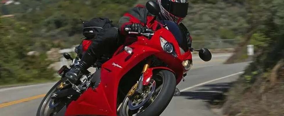 Fundación Mapfre, DGT y Anesdor, campaña seguridad motocicleta sistema ARAS2