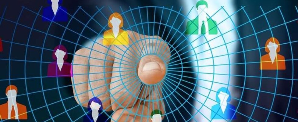 redes sociales-conectividad-perfil-empleado-equipo-trabajo-gratuita