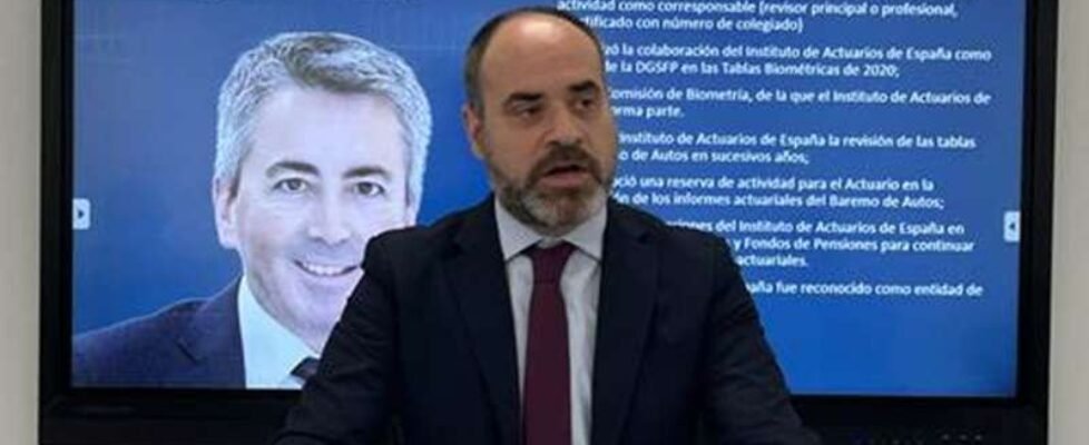 instituto actuarios españoles - fernando ariza, presidente