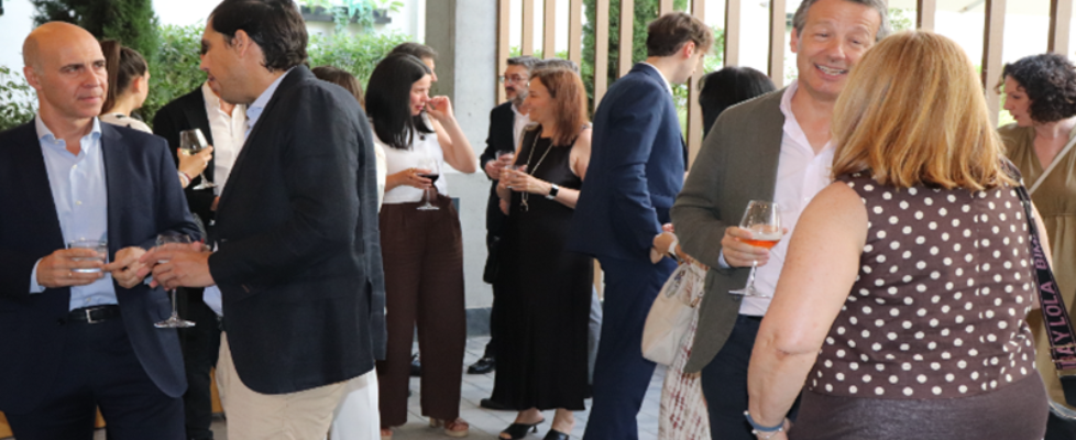 iris global-iv encuentro clientes y colaboradores