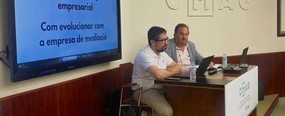 Jornada de agentes colegio Girona